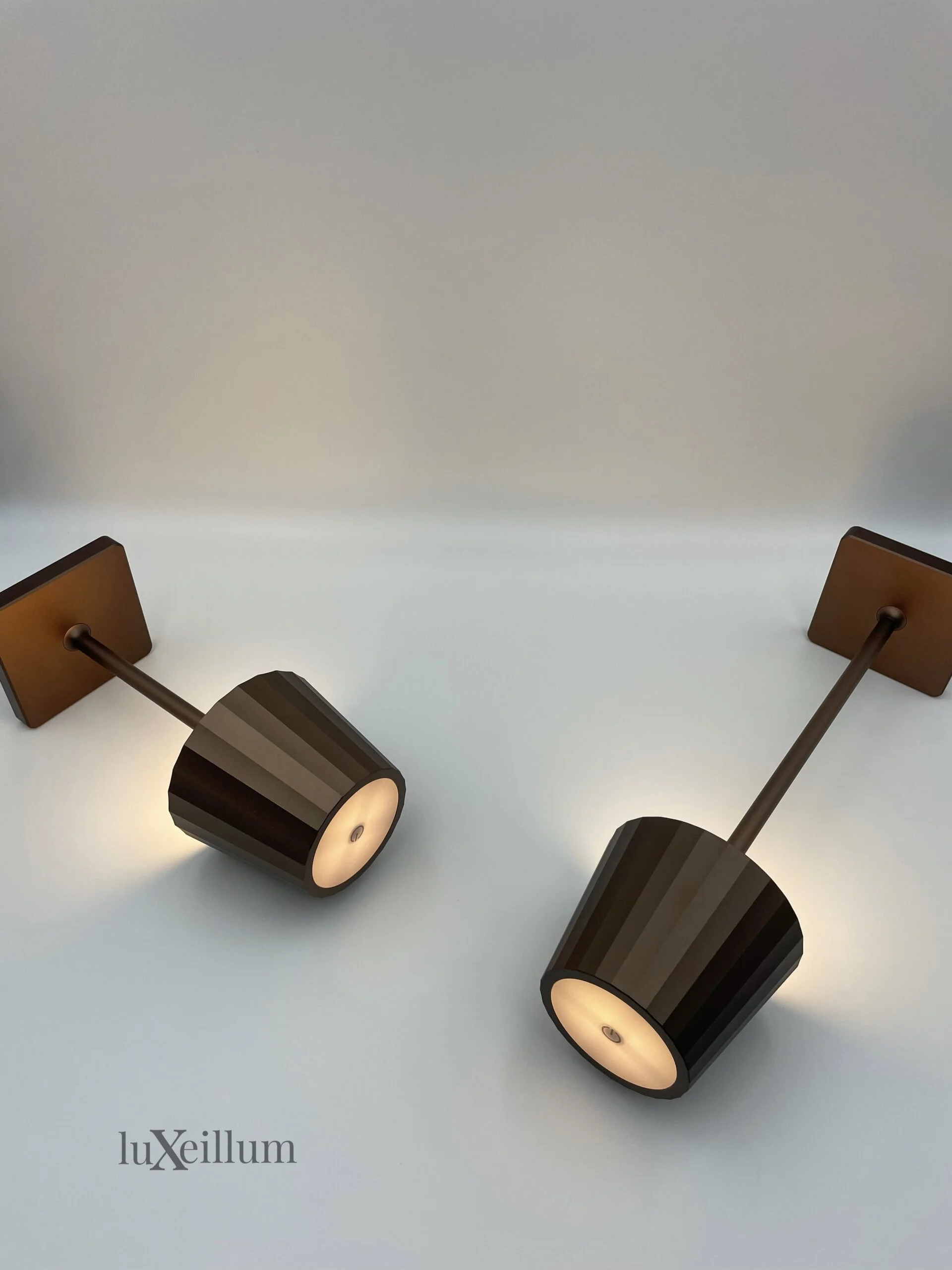 Atmospheric dining room with Luxeillum rechargeable lighting